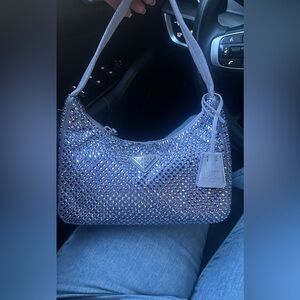 Beautiful NEW AUTHENTIC PRADA Handbag !
